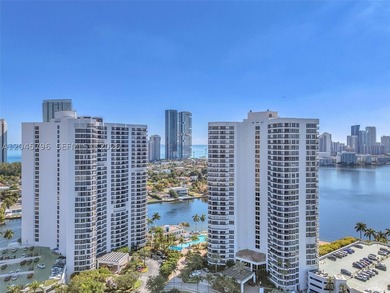 Penthouse living at Mystic Pointe Tower 200. This impeccably - photo 3