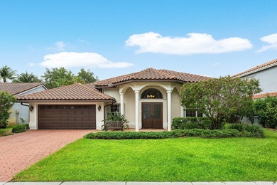 Welcome home to this impeccably maintained 4 bedroom single - photo 3