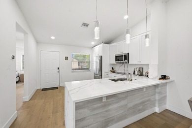 Welcome to this stunning, bright and spacious 2-bedroom - photo 7