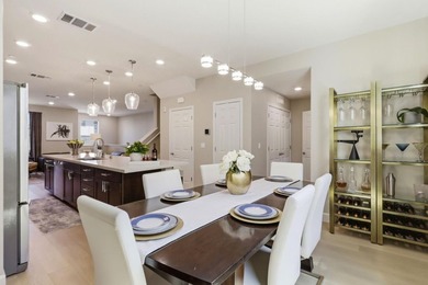 Contemporary Townhome Style Condo in highly sought-after - photo 5
