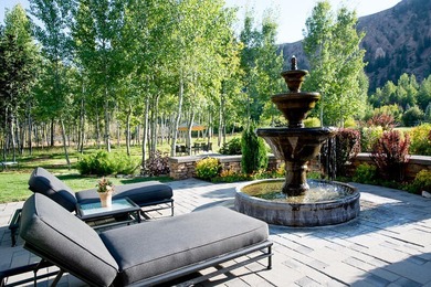 Set on over 5 acres of lushly landscaped grounds, the riverside - photo 15