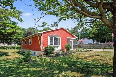 Welcome home to this beautiful 5-bedroom, 2-full bath home with - photo 24