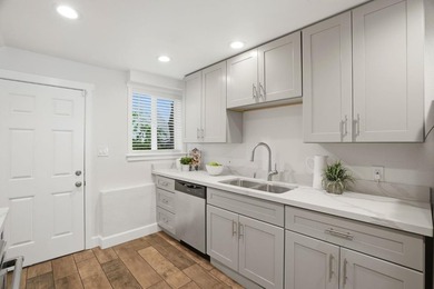 Welcome to 17250 Pine Ave - Tucked away at the end of a private - photo 24