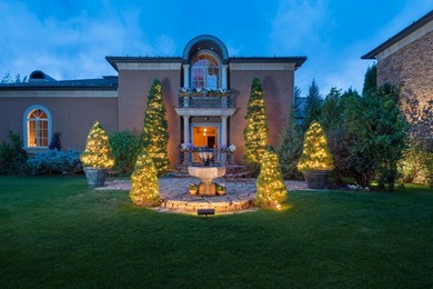 Set on over 5 acres of lushly landscaped grounds, the riverside - photo 34