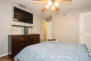 Reducede see this delightful, light and bright updated 3 bedroom - photo 36