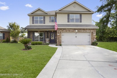 Don't miss this great Home Near the Beach! This refreshed - photo 1
