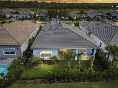 Experience the pinnacle of luxury living in this breathtaking - photo 48