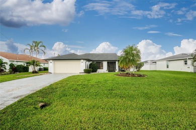Rotonda West Lakes and Canals Home For Sale in Rotonda West Florida