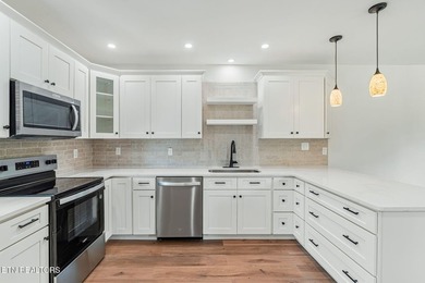 Have you been looking for the modern farmhouse or barndominium - photo 7