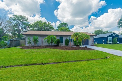 Welcome home to this beautifully maintained 2-bedroom, 2-bath - photo 1