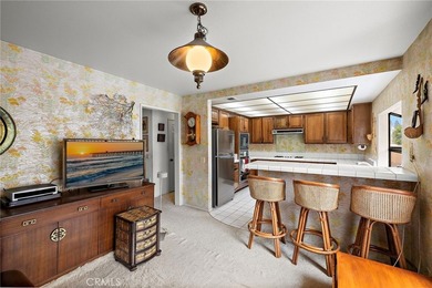 Here is the Hidden Gem you're looking for 2193 sq ft in popular - photo 12