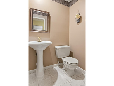 Welcome to this beautifully maintained 3-bedroom, 2.5 bath condo - photo 14