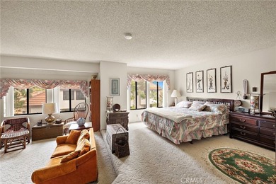 Here is the Hidden Gem you're looking for 2193 sq ft in popular - photo 15
