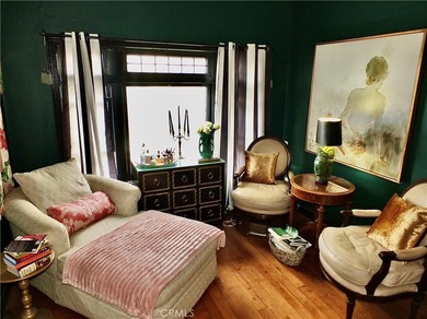 Welcome to the Historic 1922 Saint Regis! This delightful - photo 5