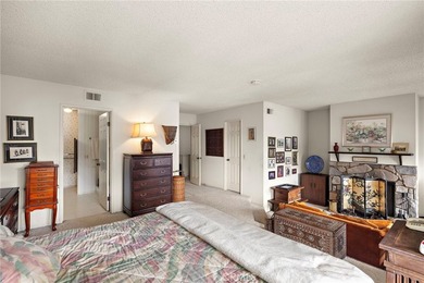 Here is the Hidden Gem you're looking for 2193 sq ft in popular - photo 16
