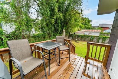 Imagine living in the heart of one of Savannah's most - photo 18