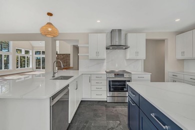 Incredible 9.4‑acre oceanfront peninsula offering - photo 18