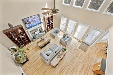 Welcome to this beautifully maintained traditional home in - photo 19