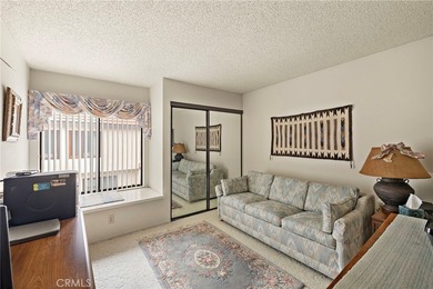 Here is the Hidden Gem you're looking for 2193 sq ft in popular - photo 21