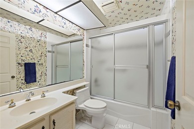 Here is the Hidden Gem you're looking for 2193 sq ft in popular - photo 22