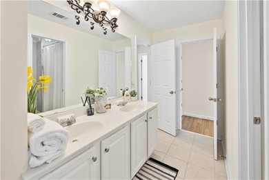 Welcome to this beautifully maintained traditional home in - photo 23