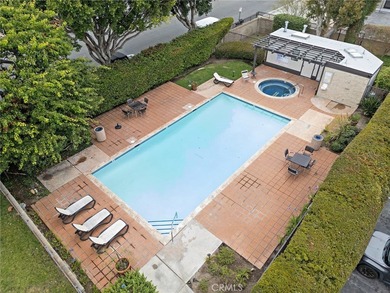 Here is the Hidden Gem you're looking for 2193 sq ft in popular - photo 28