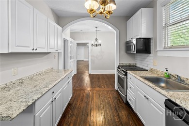 Imagine living in the heart of one of Savannah's most - photo 30
