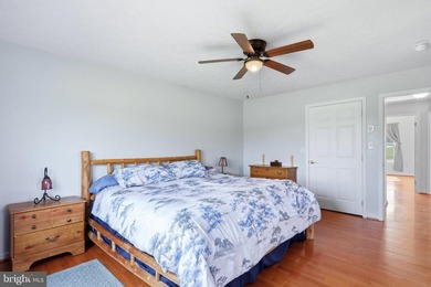 *** Agent: night worker Monday through Friday. Showings 2:00 PM - photo 33