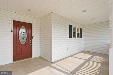 *** Agent: night worker Monday through Friday. Showings 2:00 PM - photo 38