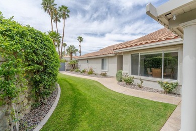 INCREDIBLE HOME. Avondale Golf Club is a very special - photo 6