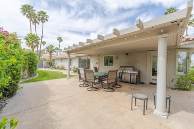 INCREDIBLE HOME. Avondale Golf Club is a very special - photo 7