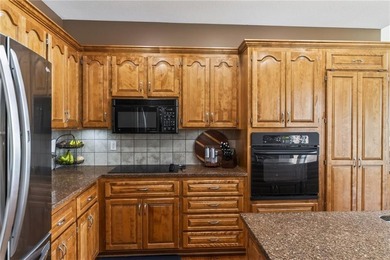 50K PRICE DROP!!! LUXURY GOLF COURSE LIVING AT IT'S FINEST - photo 21