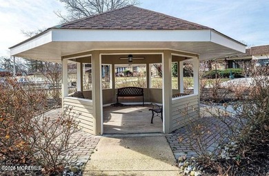 Welcome to the charming 55+ gated community of Leisure Village - photo 32