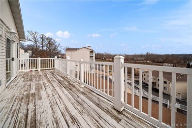 Experience modern lake living in this beautifully remodeled 4 - photo 33