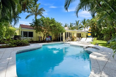 Location, Location Location...This absolutely charming Fairview - photo 2