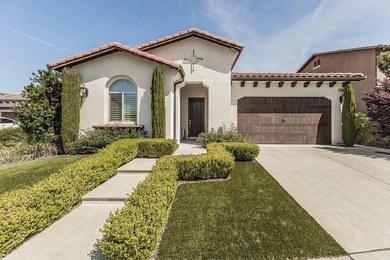 Immaculate single-story home located in the highly desirable - photo 3