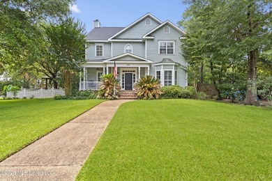 Stunning Bayou View Beauty with Custom Features & Entertainer's - photo 3