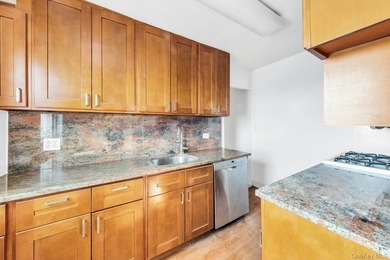 Breathtaking 270-degree views await you in this Kennedy House - photo 11