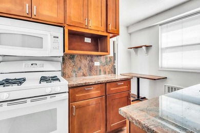 Breathtaking 270-degree views await you in this Kennedy House - photo 12