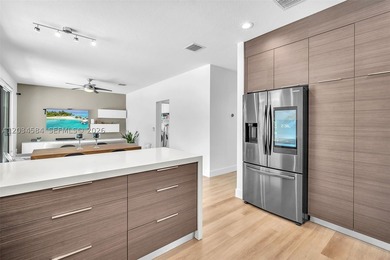 Meticulously maintained and extensively updated 4BR/2.5BA - photo 13