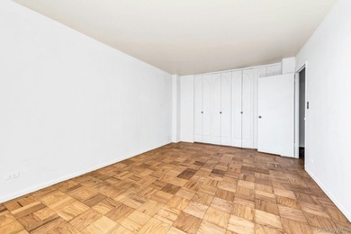 Breathtaking 270-degree views await you in this Kennedy House - photo 13