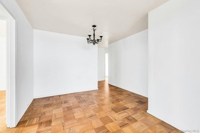 Breathtaking 270-degree views await you in this Kennedy House - photo 17