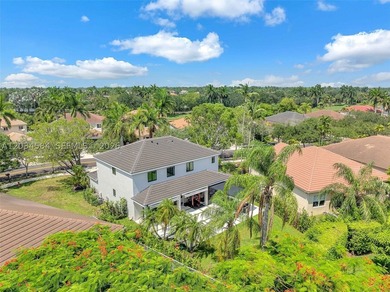 Meticulously maintained and extensively updated 4BR/2.5BA - photo 21
