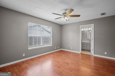 A beautifully updated 3 bedroom, 2 bath home located in the - photo 23