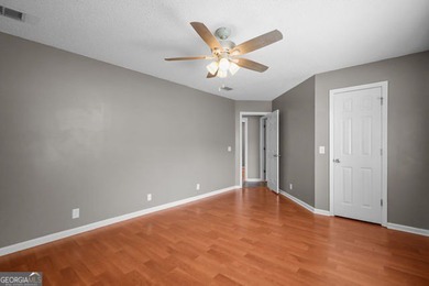 A beautifully updated 3 bedroom, 2 bath home located in the - photo 24