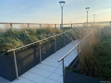 Breathtaking 270-degree views await you in this Kennedy House - photo 25