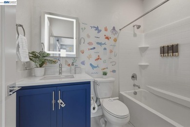 Stunning upgraded townhome in Fremont's highly sought-after - photo 27