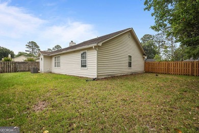 A beautifully updated 3 bedroom, 2 bath home located in the - photo 30