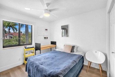 Meticulously maintained and extensively updated 4BR/2.5BA - photo 38
