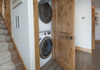Set in one of Beaver Creek's most coveted ski-in/ski-out - photo 43